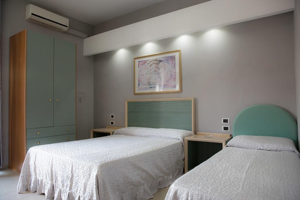 Maximo Hotel Тиволи Номер фото